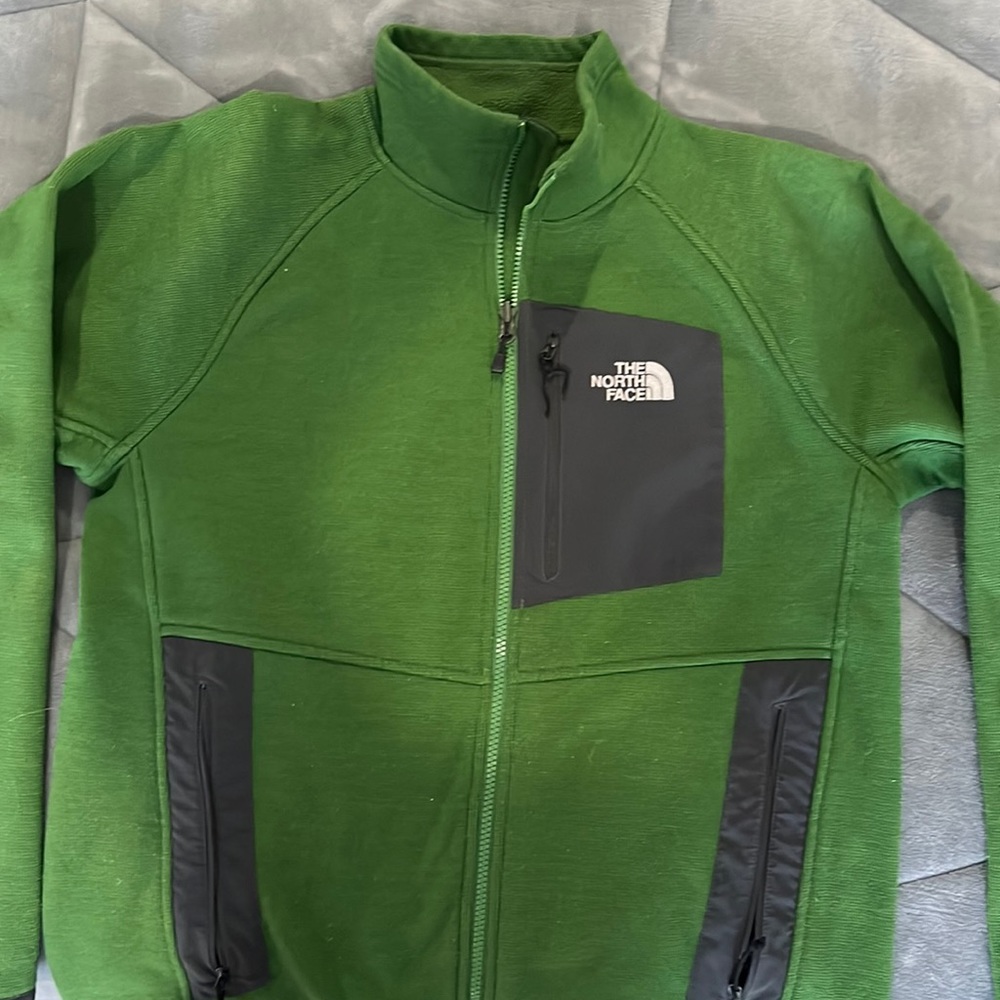 North Face jacket.  Mens M.  Avocado green color